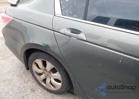 2008 Honda Accord 2.4 Ex-L z USA, uszkodzony, nr VIN 1HGCP26818A052987